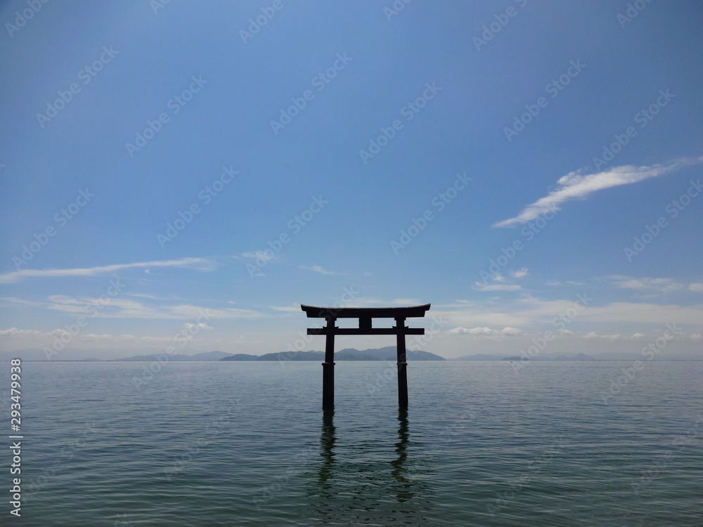 白髭神社の湖中大鳥居（滋賀県高島市）,The Shirahige Shrine in Takashima City(Shiga Pref,Japan)