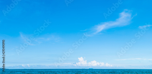 Panorama of sea and sky © Singha songsak