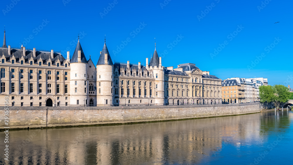 Paris, view of the Seine with the Conciergerie on the ile de la Cité, beautiful French monument