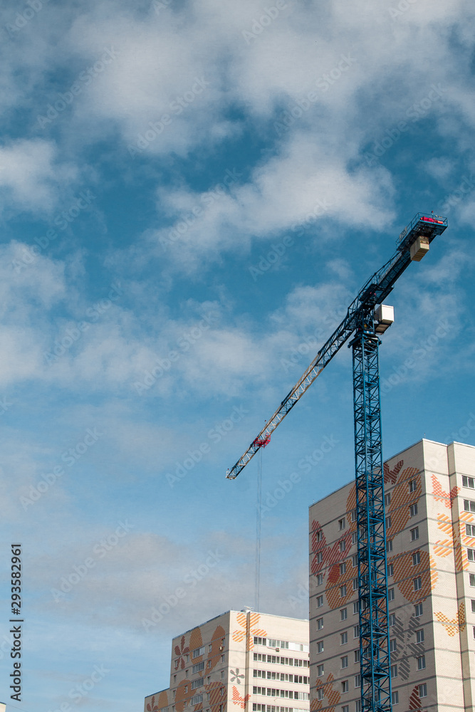 Construction crane