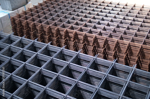 Wire mesh for foundation concrete work