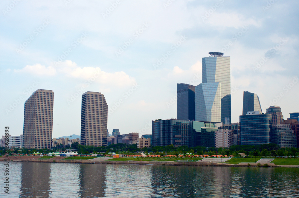 View to Yeoeuido buildings from the Hang river