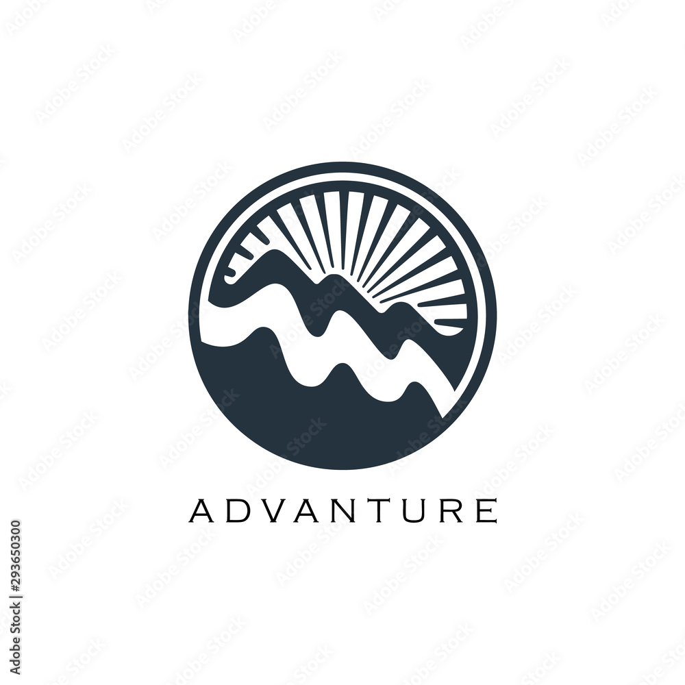 Obraz premium Mountain Vector Design. Modern mountain logo. Mountain icon.
