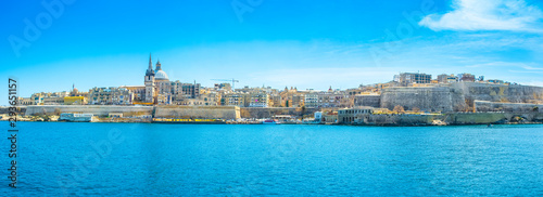 Fototapeta Naklejka Na Ścianę i Meble -  Beautiful landscape with a panoramic view of the Valletta
