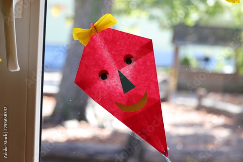 selbstgebastelte Drachen