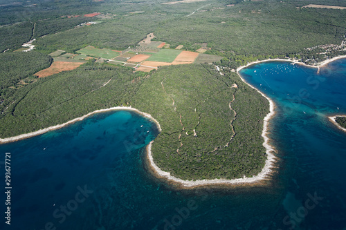 Fototapeta Naklejka Na Ścianę i Meble -  The coastline of Istra peninsula, Adriatic Sea, Croatia
