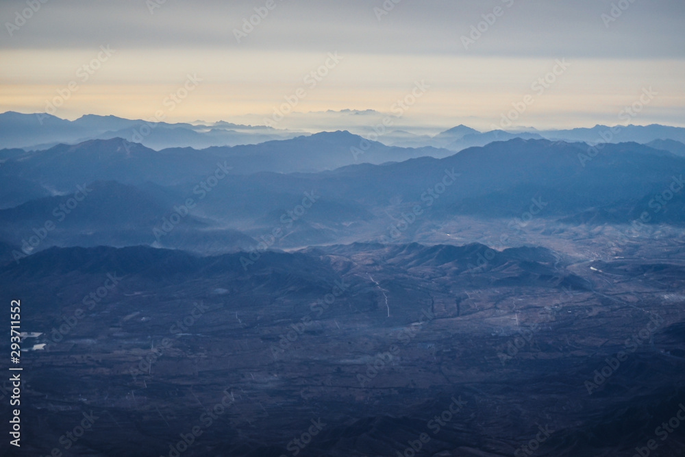 Fototapeta premium 中国の山岳地帯のイメージ