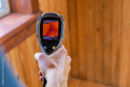 Photography Indoor damp & air quality (IAQ) testing