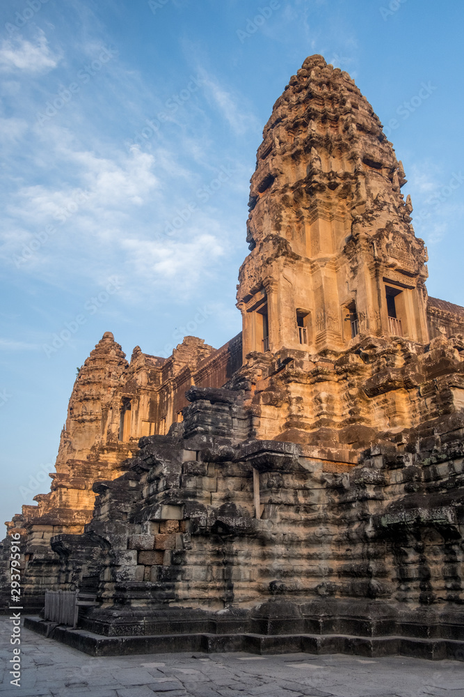 Angkor Wat temple, the biggest Hinduist temple in the world, Unesco World Heritage, Siem Reap, Cambodia Angkor Wat temple, the biggest Hinduist temple in the world, Unesco World Heritage, Siem Reap, Cambodia
