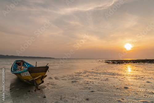 Sunrise on Havelock island