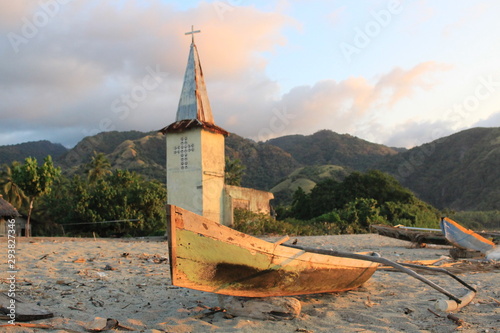 Gereja Tua Dondo photo