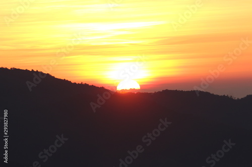 sunset tanjung kajuwulu