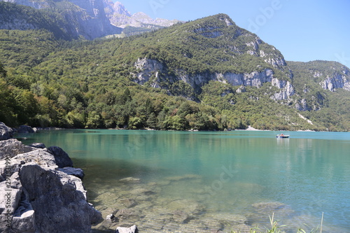 Lago di Molveno - Dolomiti - il più grande dei laghi alpini