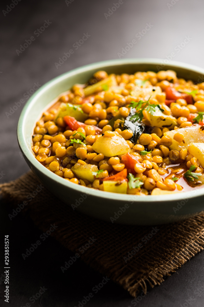 Lauki / Doodhi Chana Dal Subji or Bottlegourd Gram Curry, served in a bowl.selective focus Lauki / Doodhi Chana Dal Subji or Bottlegourd Gram Curry, served in a bowl.selective focus