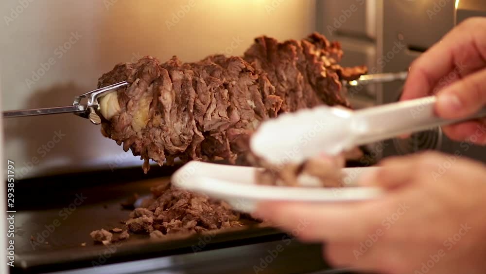 Food, food preparation, ingredient mixes, baking, desserts and cakes, vegetables, eggs, chocolate, ribs, meat, vegetables, whisk, cheese, vinaigrette, olive oil, comida, alimentos, ingredientes, dulce