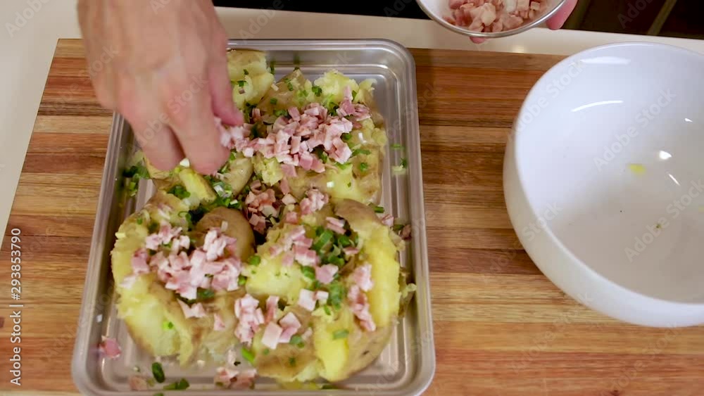 Food, food preparation, ingredient mixes, baking, desserts and cakes, vegetables, eggs, chocolate, ribs, meat, vegetables, whisk, cheese, vinaigrette, olive oil, comida, alimentos, ingredientes, dulce
