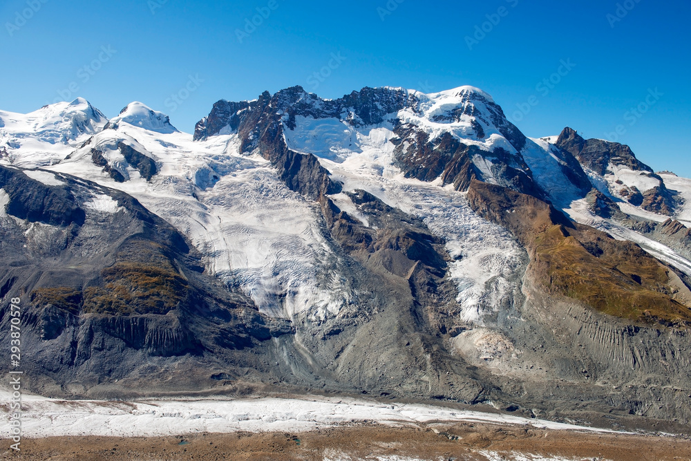 Obraz premium mountain landscape in the swiss alps in the area of the Great St. Bernard Pass in Switzerland