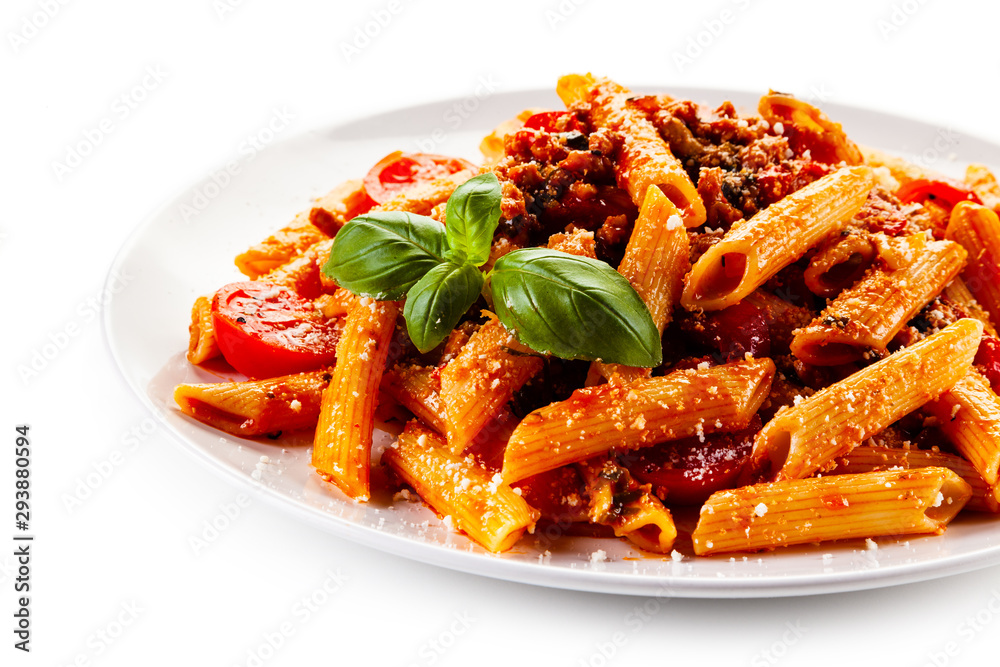 Penne with meat, tomato sauce and vegetables Penne with meat, tomato sauce and vegetables