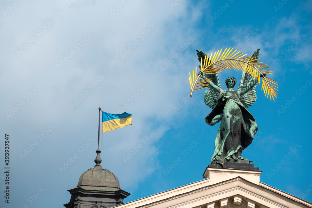 Fototapeta premium Viennese neo-Renaissance style Lviv State Academic Opera and Ballet Theatre. Sculptures on facade