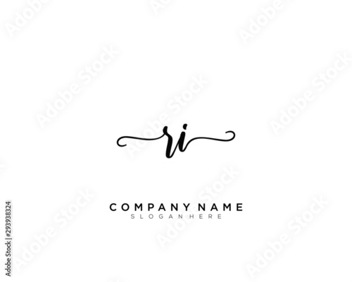 RI Initial Handwriting Logo Vector