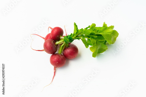 red nuts radish