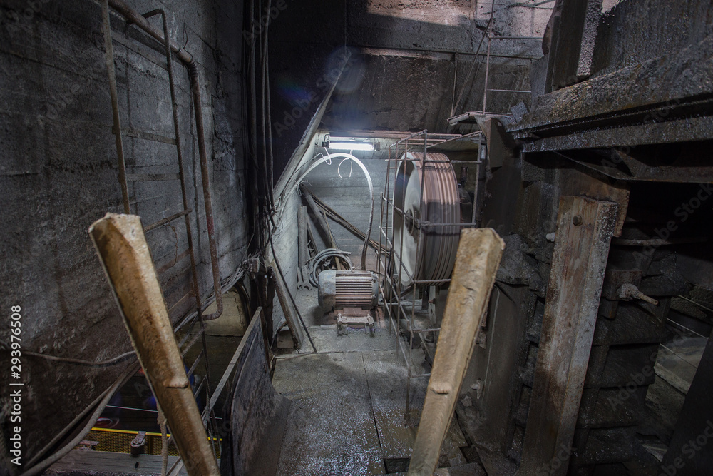 mine ore shaft tunnel drift underground ore crusher mine ore shaft tunnel drift underground ore crusher