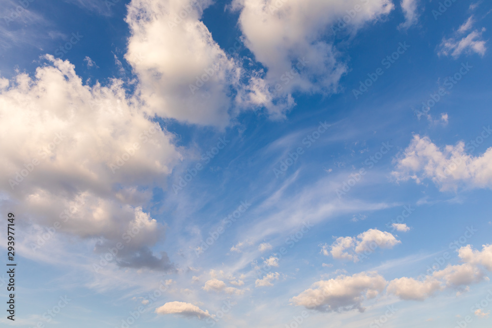 Fototapeta premium Blue sky with cloud background