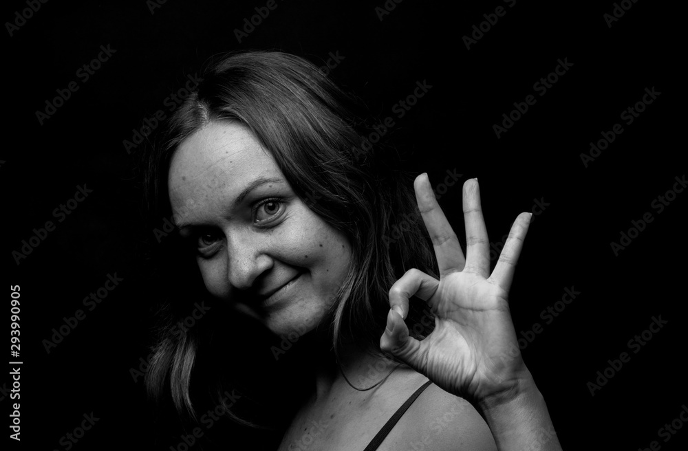 Obraz premium Young Woman Showing Expresion Black & White Isolated 