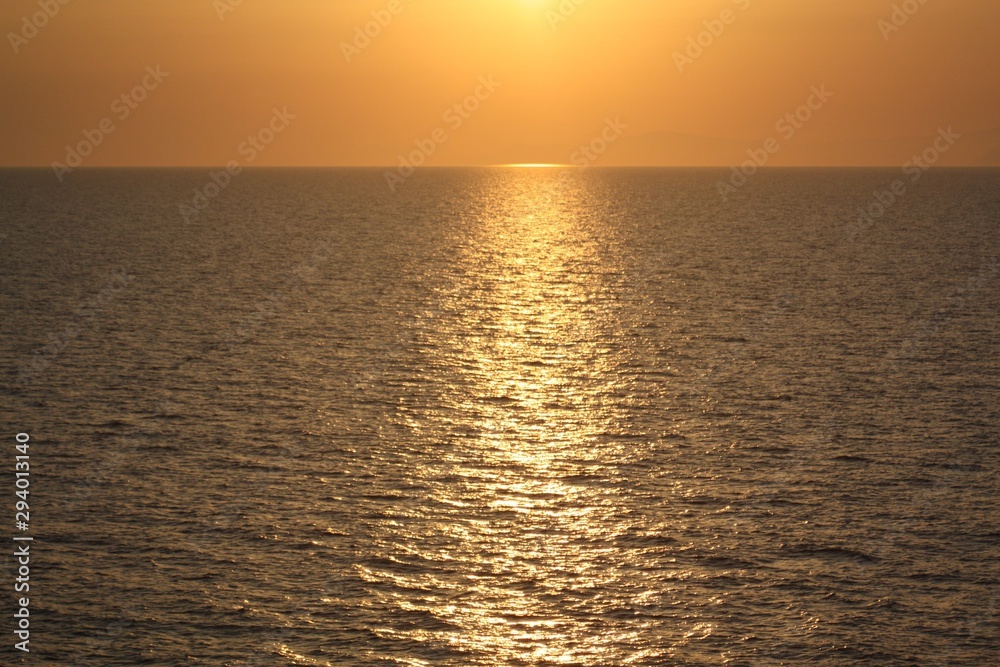 Fototapeta premium Sunrise-sunset in the Aegean