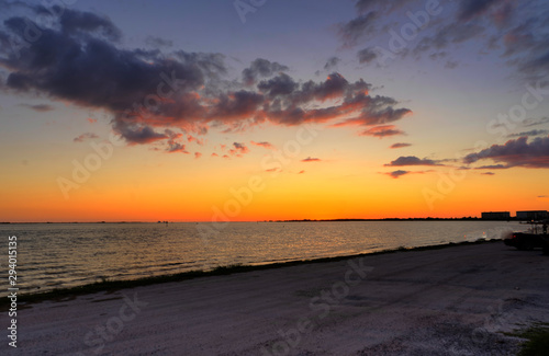 Wallpaper Mural Sunset Torontodigital.ca