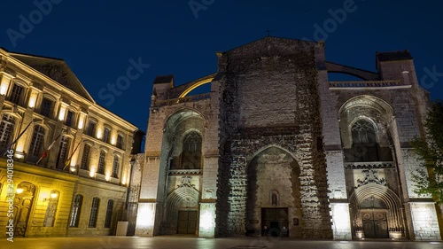 Basilique de Saint Maximin le Sainte Baume  photo