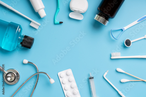 Online dental care application on smart phone