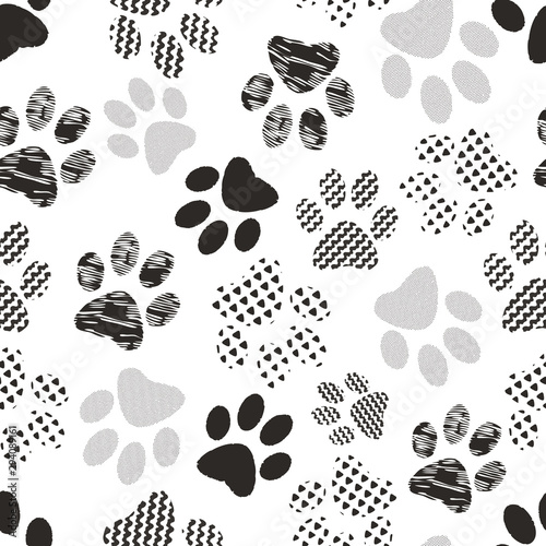Seamless pattern with patterned paws.