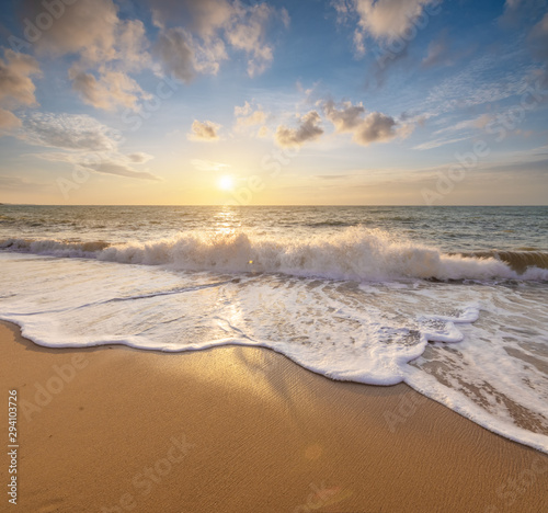 Fototapeta Naklejka Na Ścianę i Meble -  Summer on the sea beach.
