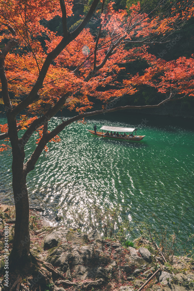 京都 嵐山の紅葉と秋景色 京都 嵐山の紅葉と秋景色