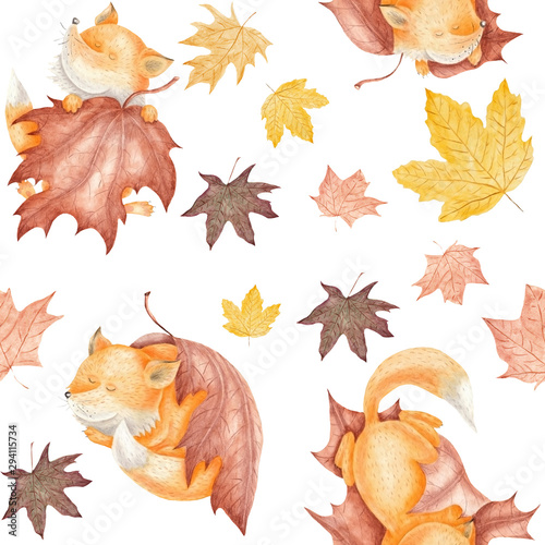 Pattern of fox and autumn leaves