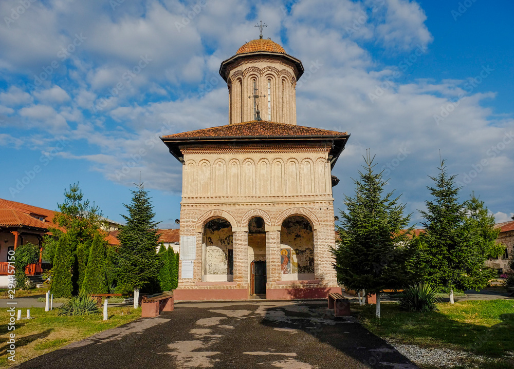 Plataresti Monastery is a monastery of Orthodox confession. The monastery was founded by the Lord of the Romanian Country Matei Basarab and his wife Elina, in 1632. 