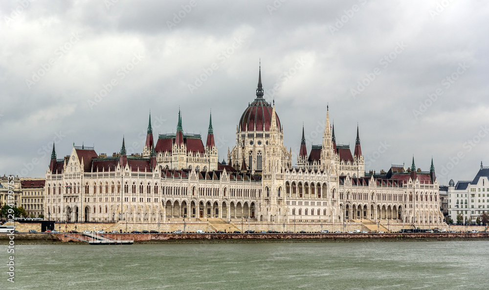 Fototapeta premium Hungarian Parliament in Budapest, Hungary.