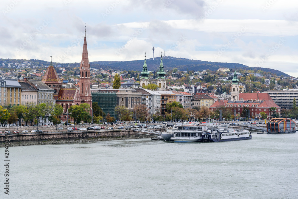 Fototapeta premium The Danube River and a view of the embankment in the city of Budapest.
