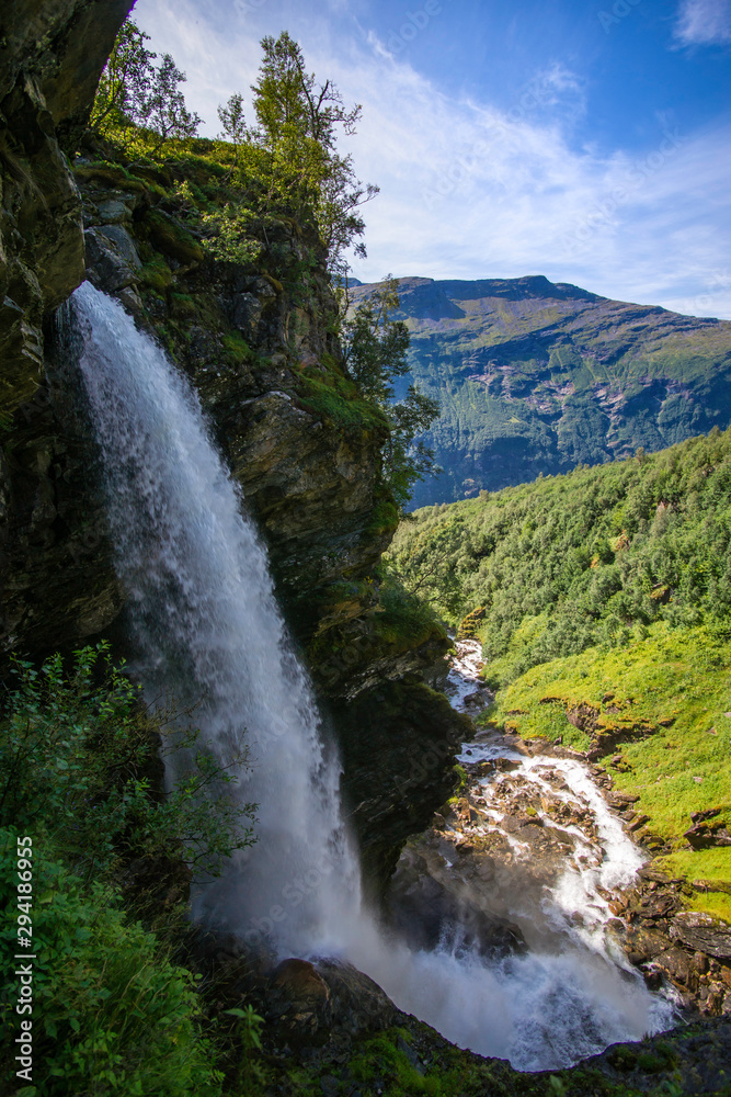 Obraz premium Storseterfossen, Geirangerfjord