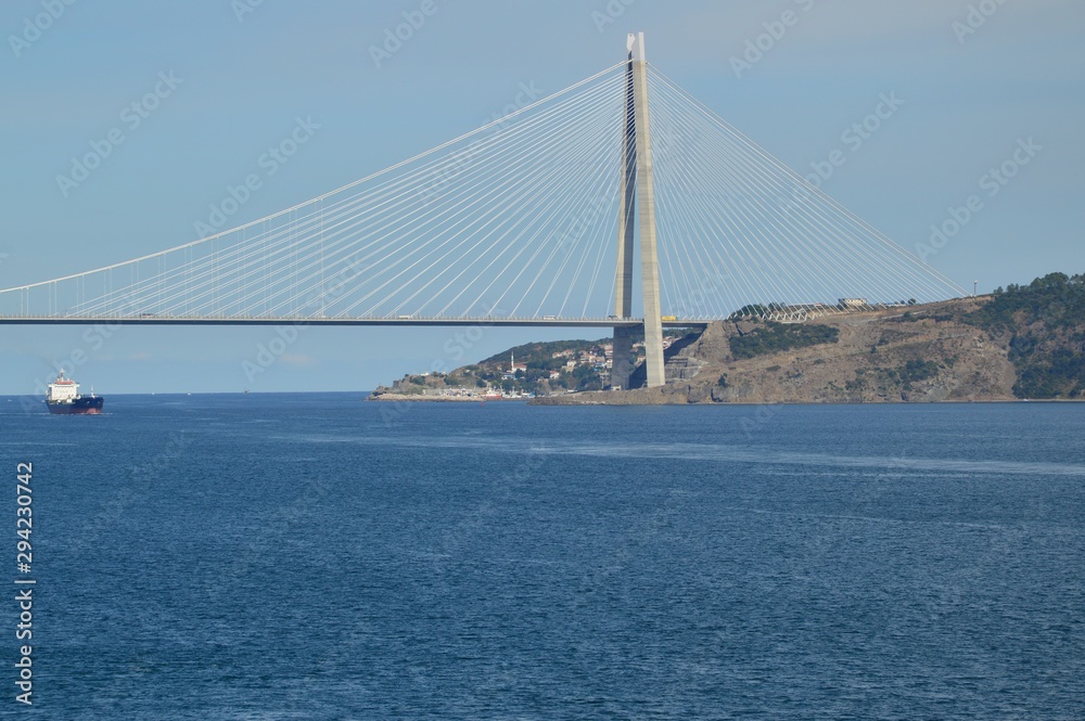Fototapeta premium nowy most nad Bosforem w Turcji