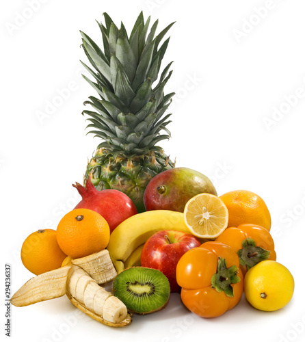 Fototapeta Naklejka Na Ścianę i Meble -  Image of  tropical fruits isolated on white background closeup