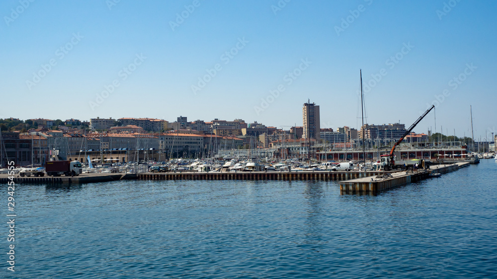 Trieste an der Adria / Italien / Europa: Hafen