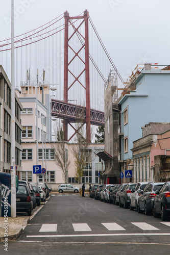 Lisbon bridge © DanielViero