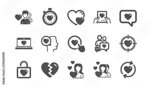 Love icons. Heart, Valentines day and Relationships. Romantic classic icon set. Quality set. Vector