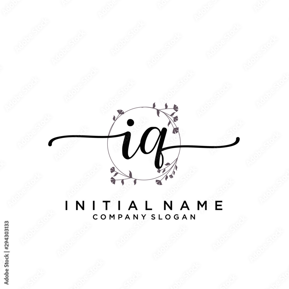 Obraz premium IQ Beauty vector initial logo, handwriting logo.