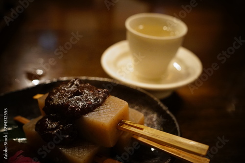 こんにゃく田楽と日本酒(3)