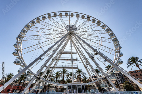 ferris wheel in park © Alvaro