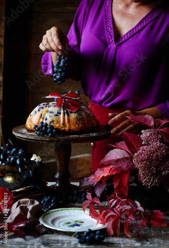Grape bund cake with autumn decor..style rustic