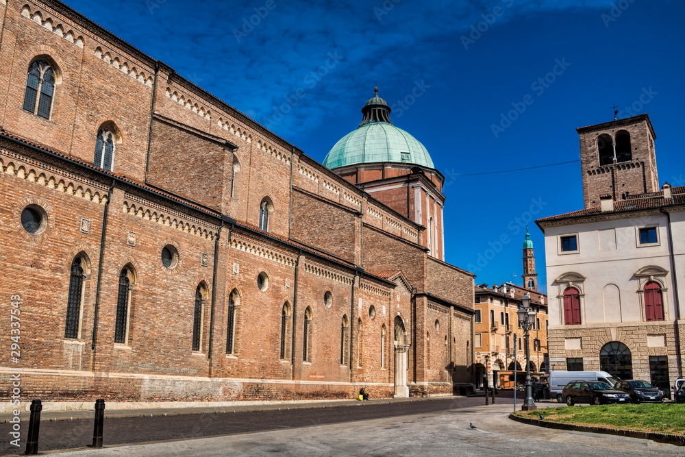 cattedrale di santa maria annunciata in vicenza, italien